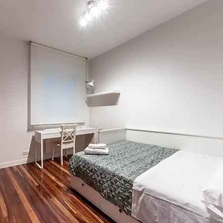 Singular Flat Bilbao